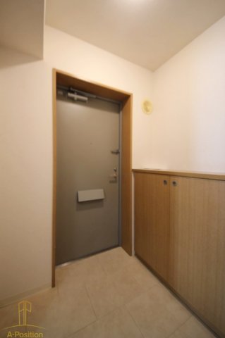 玄関　KHKコート西野田(ケーエイチケー）