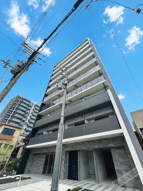 建物外観　豪華・鉄筋コンクリート造・ガッチリとした建物です♪