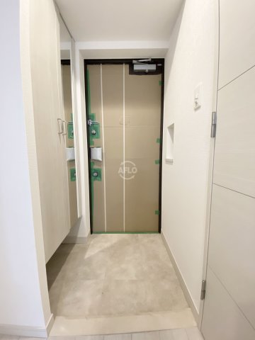 玄関　スプランディッド難波SOUTH　玄関