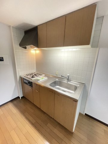 キッチン　※家具家電付きのお部屋になります。