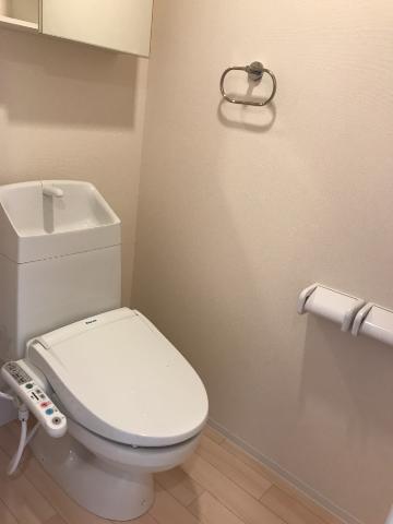 トイレ　シャワー付トイレ