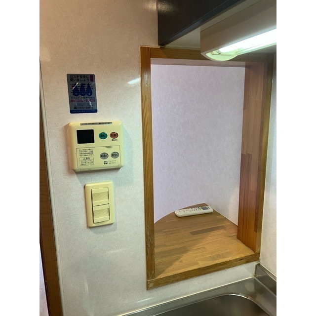 キッチン　カウンターテーブル