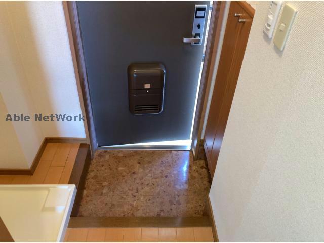 玄関　同型モデル