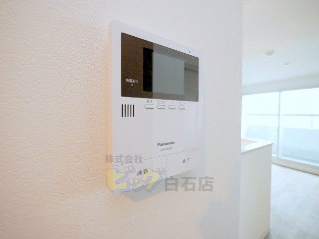 セキュリティ　モニター付きインターホン完備しています♪