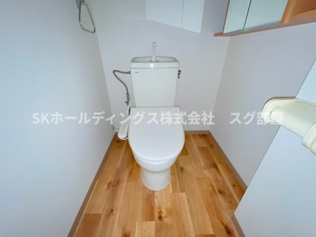 トイレ　トイレ