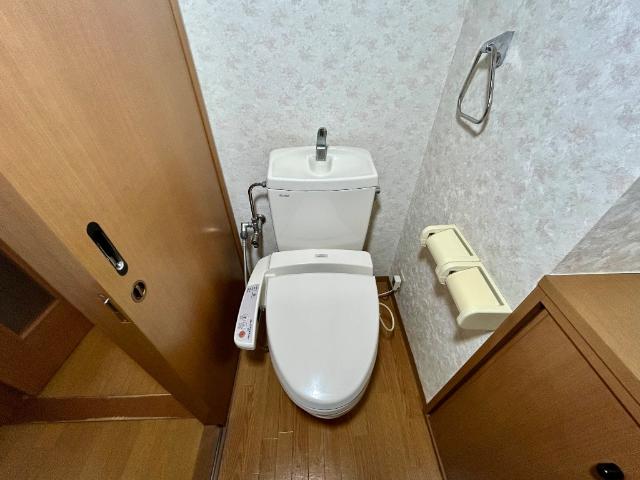 トイレ　シャワー付トイレ