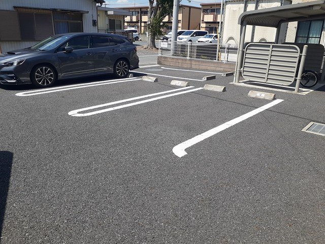 駐車場　カースペースがあります