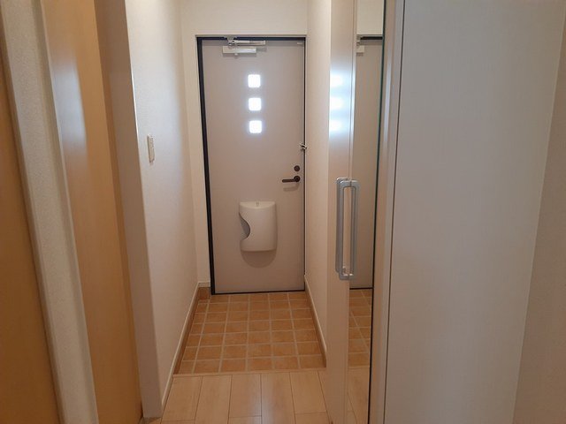 玄関　落ち着いた玄関です