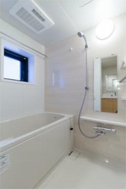 バス・シャワールーム　※写真は同タイプ住戸です。