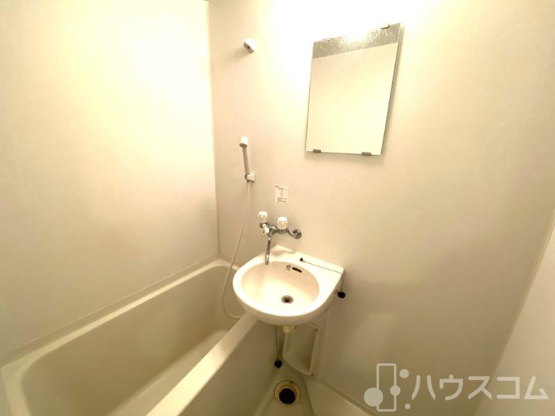 バス・シャワールーム　一日の疲れをしっかりとってください