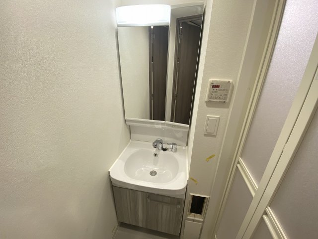 洗面設備　洗面所です