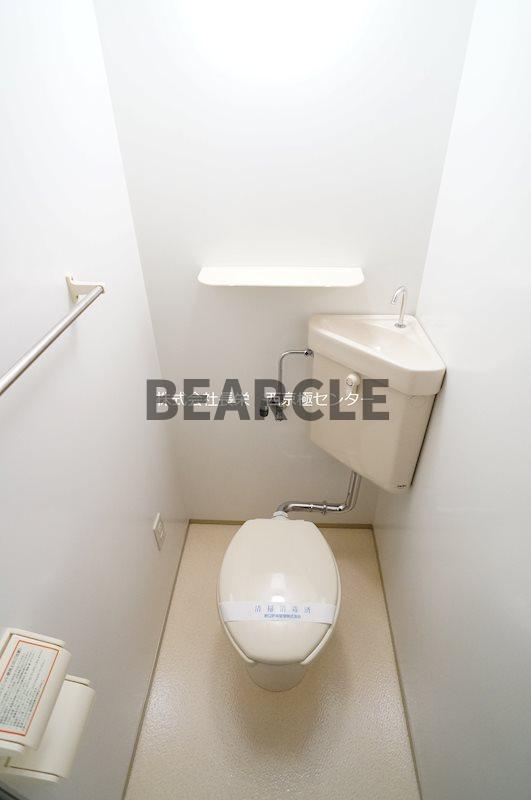 トイレ　トイレもきれいです