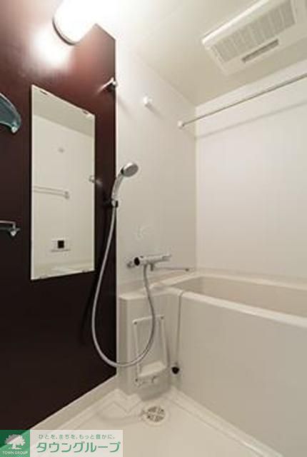 バス・シャワールーム　※写真は同タイプ住戸です。
