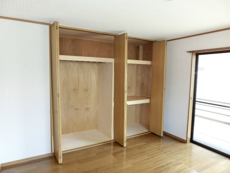 収納　洋室8帖クローゼット