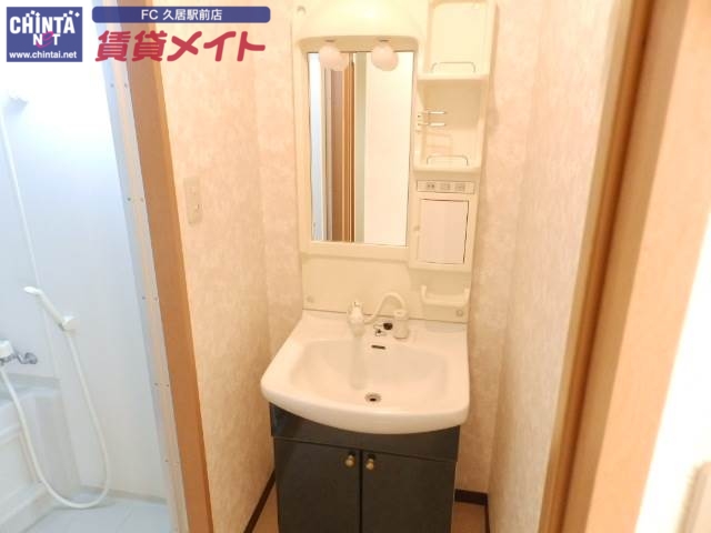 洗面設備　別部屋の写真です