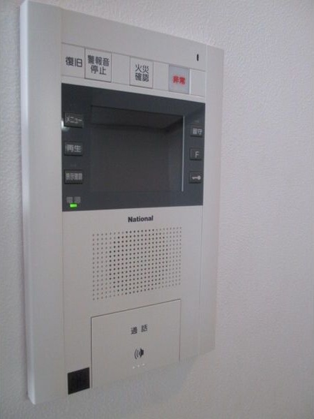 セキュリティ　※写真は同じマンションの違う部屋のものになります。