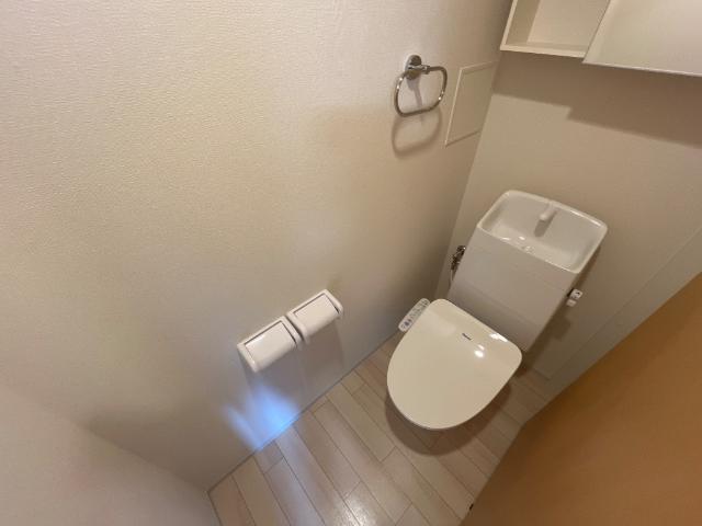 トイレ　シャワー付トイレ