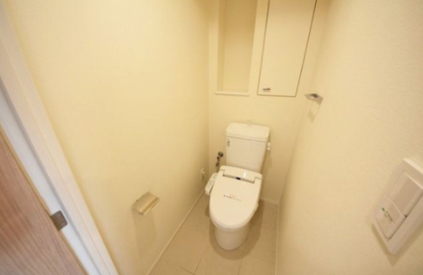 トイレ　別部屋参考写真