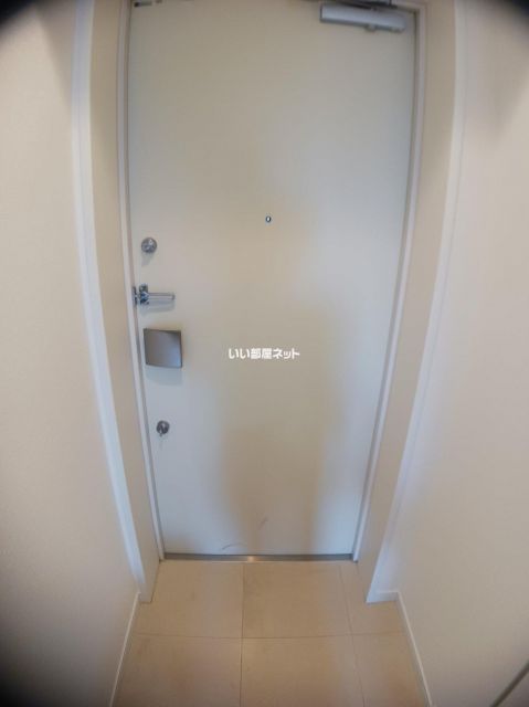 アーデン町田の玄関写真