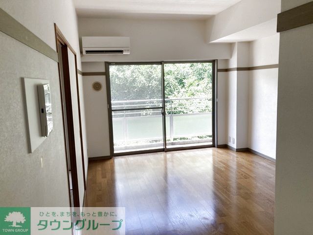 居室・リビング　※別部屋参考写真※