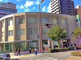 銀行　三井住友銀行上町支店（銀行）まで507m