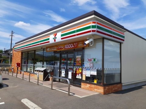 コンビニ　セブンイレブン 福山津之郷店（コンビニ）まで1355m
