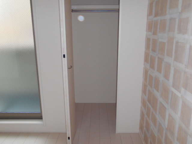収納　奥行きのあるクローゼットです