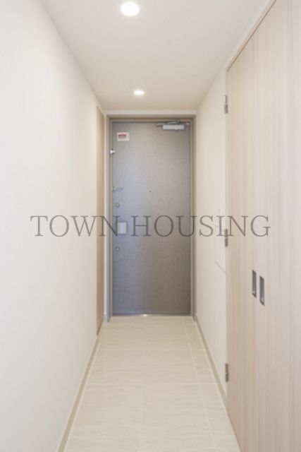 玄関　※写真は同タイプ住戸です。
