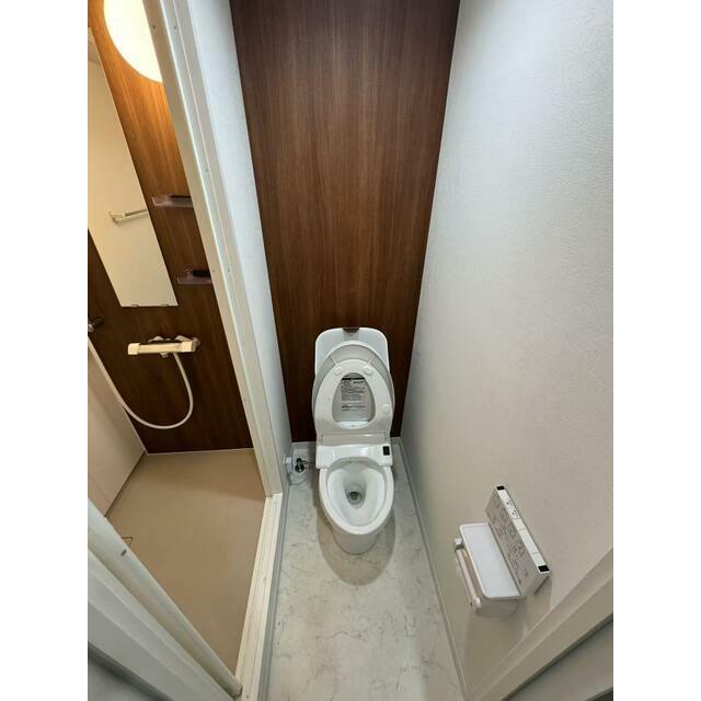 トイレ　別部屋参考写真