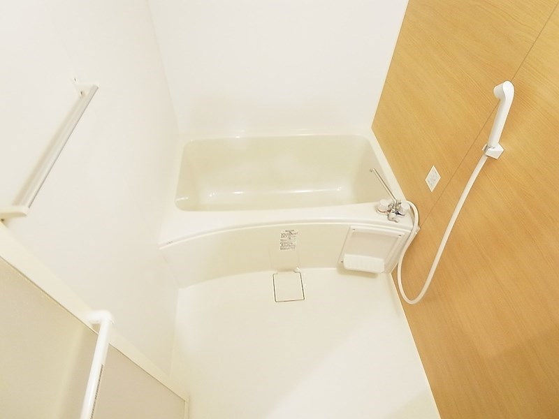 バス・シャワールーム　別部屋同型写真