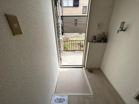 コーポ東出の玄関写真