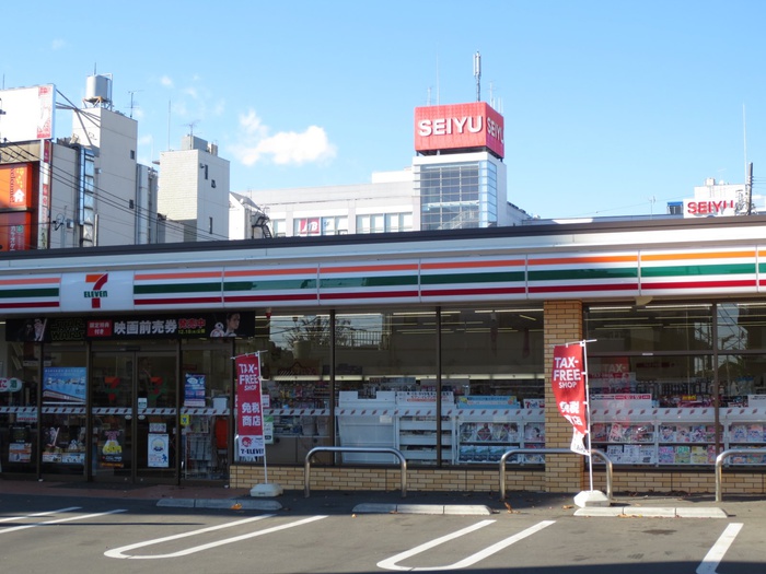 コンビニ　セブンイレブン　福生駅東店（コンビニ）まで193m