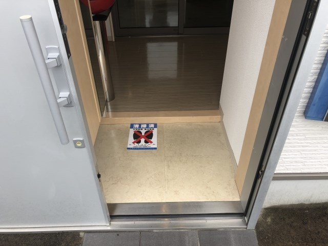 玄関