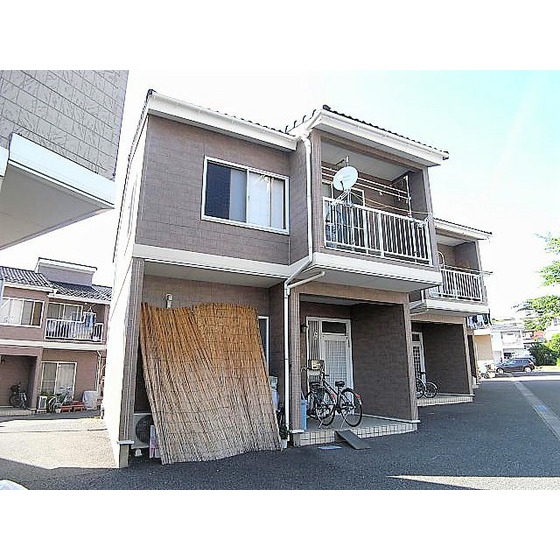 建物外観　ファミリー向けメゾネット