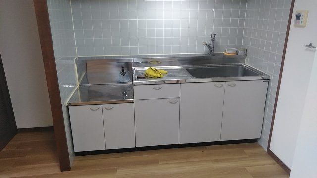 キッチン　同建物別部屋 現況優先