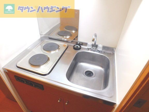 キッチン　2口電気コンロ