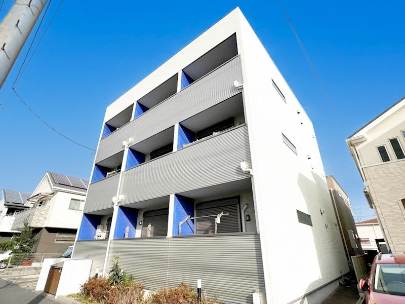 建物外観　南流山駅徒歩９分（７２０ｍ）