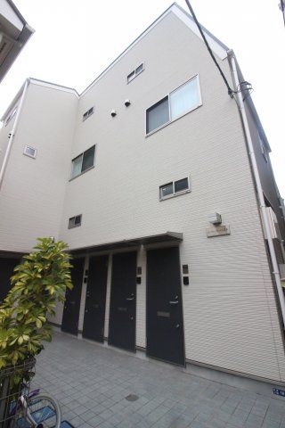 建物外観　バーミープレイス王子　北区岸町1