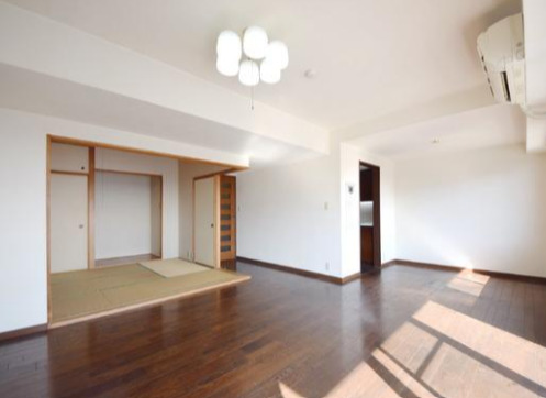 居室・リビング　別タイプ部屋　参考写真です