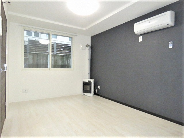 居室・リビング　日当たり良好♪