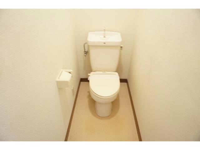 【弥生メゾネットのトイレ】