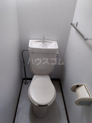 【知立市新林町のアパートのトイレ】