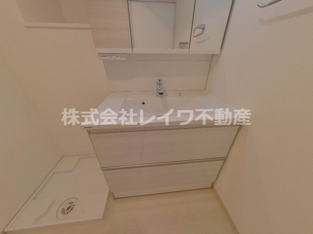【グランカーサ難波元町の洗面設備】