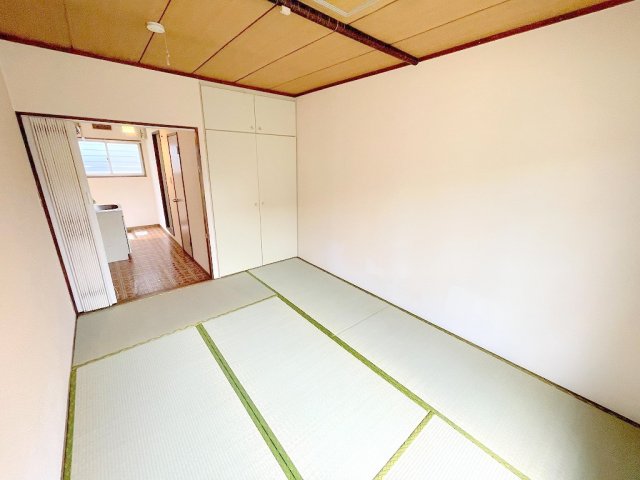 居室・リビング　和室6畳