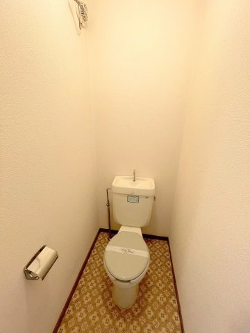 トイレ　バストイレ別