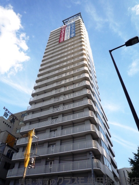 【梅田レジデンスＴＯＷＥＲの建物外観】