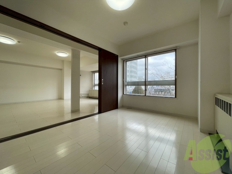 その他部屋・スペース　寝室です。部屋をどう使うかはあなた次第です！