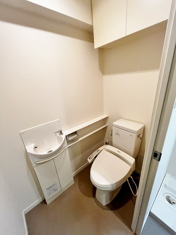 トイレ　★温水洗浄便座トイレ★