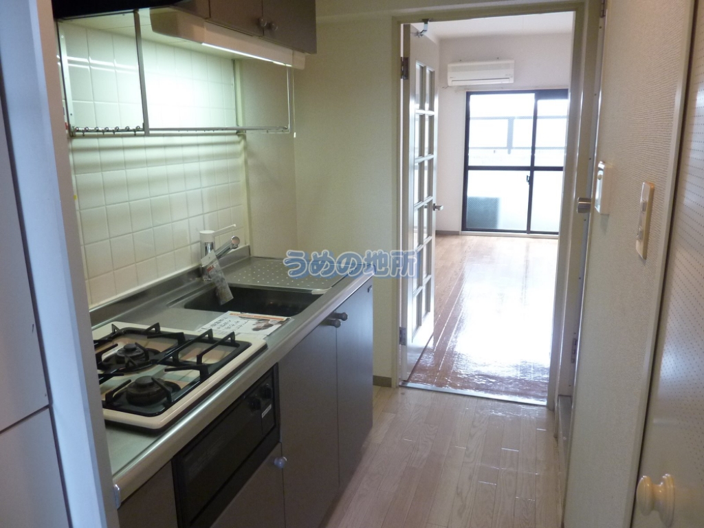 居室・リビング　P1570240　ロゴ圧縮済