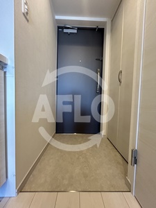 玄関　ワールドアイ都島高倉町　玄関